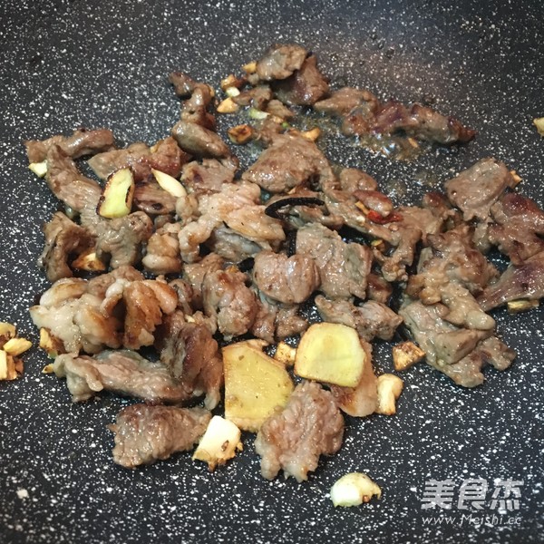 比街头烧烤还要好吃的炒烤肉