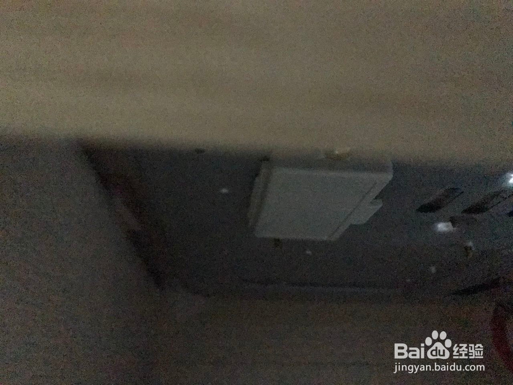 煤气灶（方太）怎样换电池