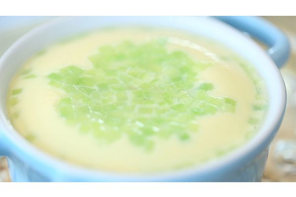 黄瓜蒸蛋和黄瓜蛋汤