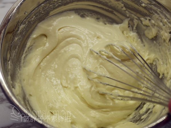 枣泥海绵纸杯蛋糕