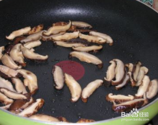 怎么做青椒香菇炒肉丝