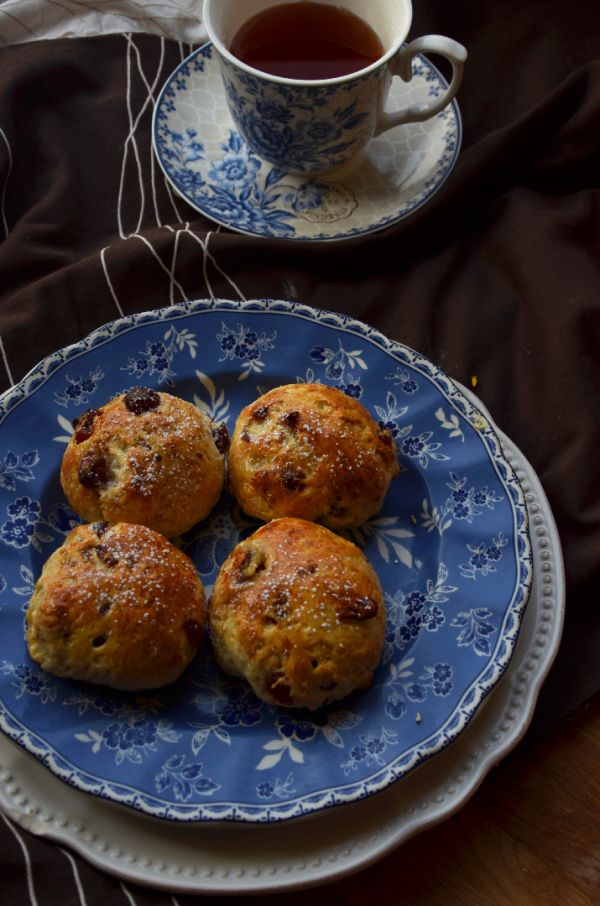 蔓越莓白巧克力司康饼