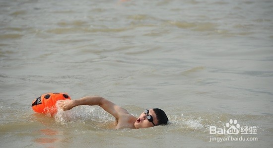 游泳应该注意什么