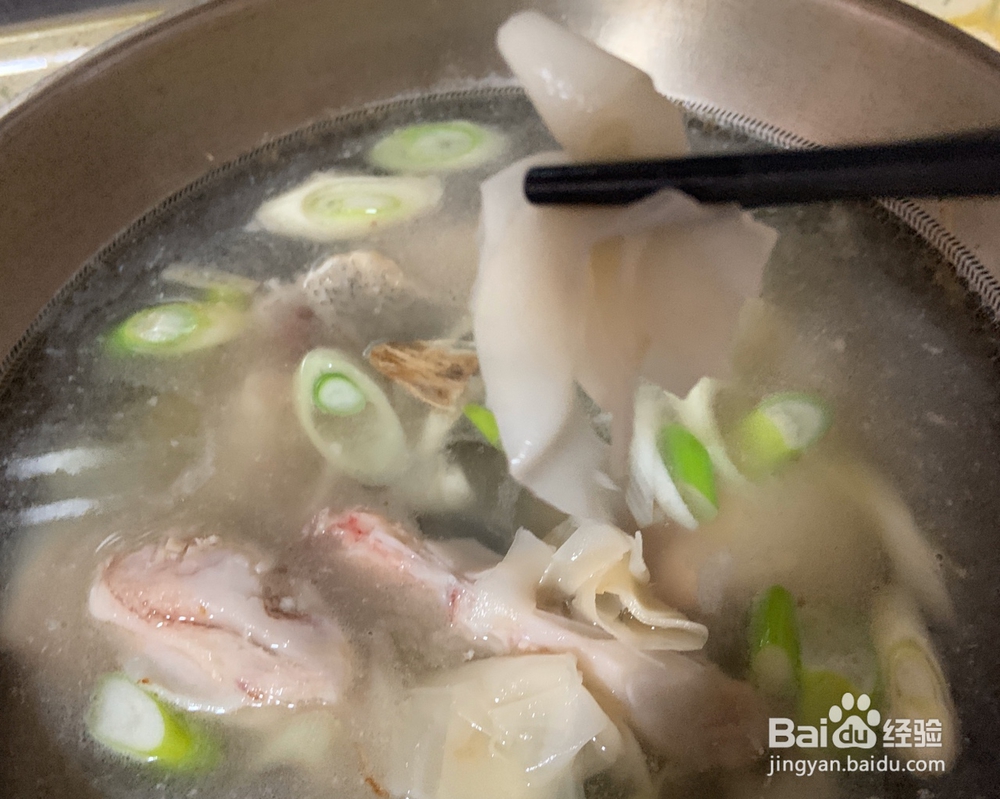 每日美食-鱼头豆腐汤的做法