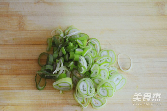 西葫芦鸡蛋软饼-10分钟轻松做早餐