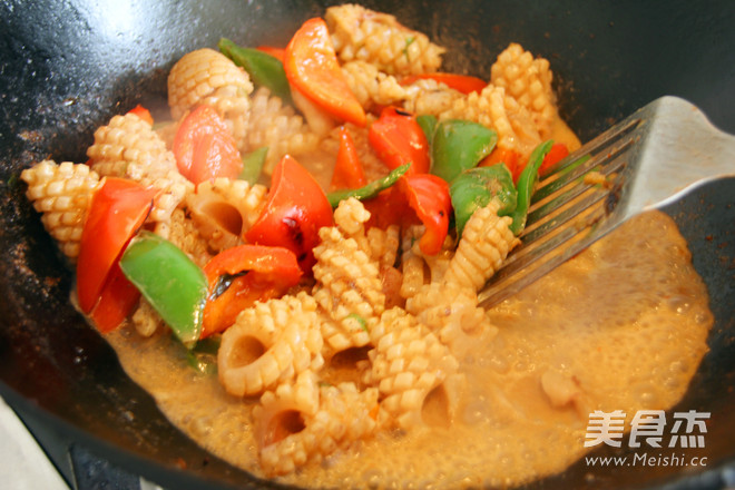 彩椒鱿鱼的做法