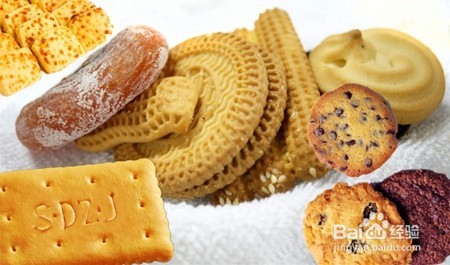 晚上熬夜肚子饿，吃点啥好呢？