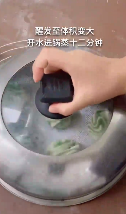 怎样做菠菜花卷