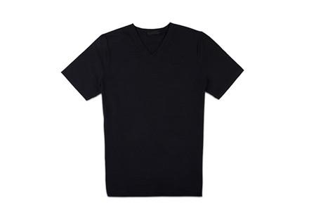 黑色衣服吸热是什么原理