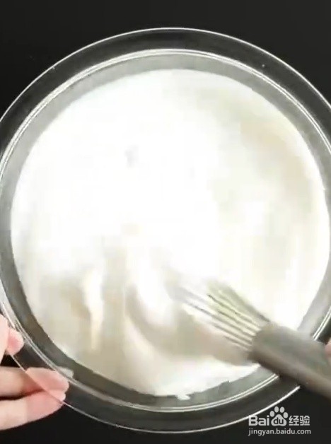 奇异果酸奶条纹蛋糕怎么做