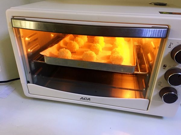 爆浆芝士土豆球