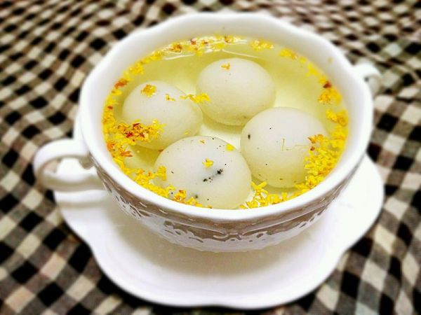 桂花黑芝麻汤圆