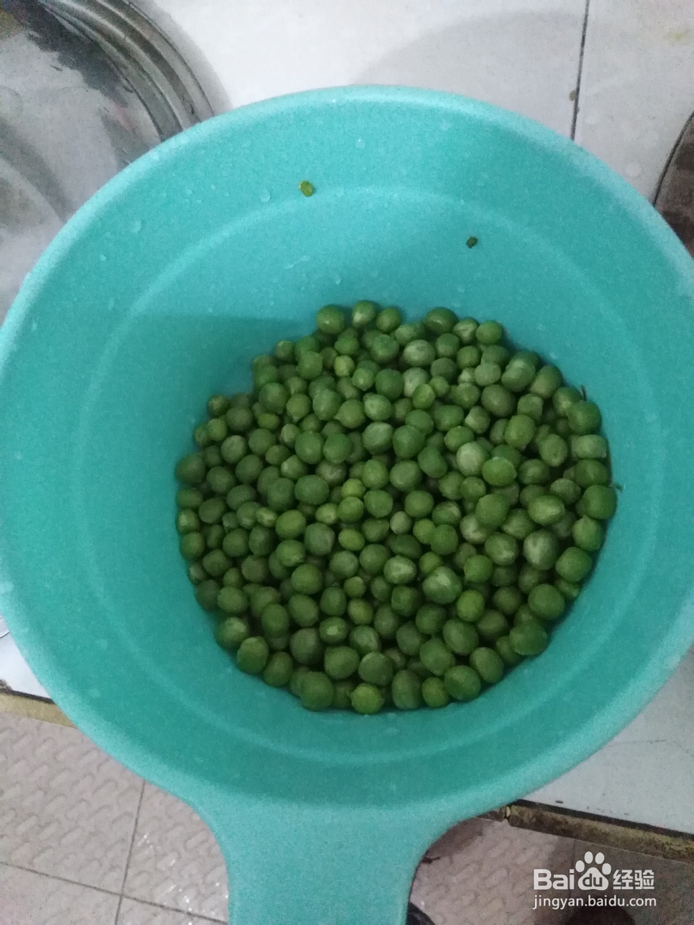烧鸭如何炒碗豆