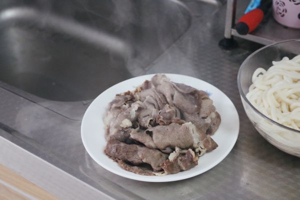 黑椒肥牛乌冬面