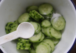 带你做黄瓜炒鸡蛋