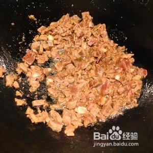 孜然牛肉粒制作过程