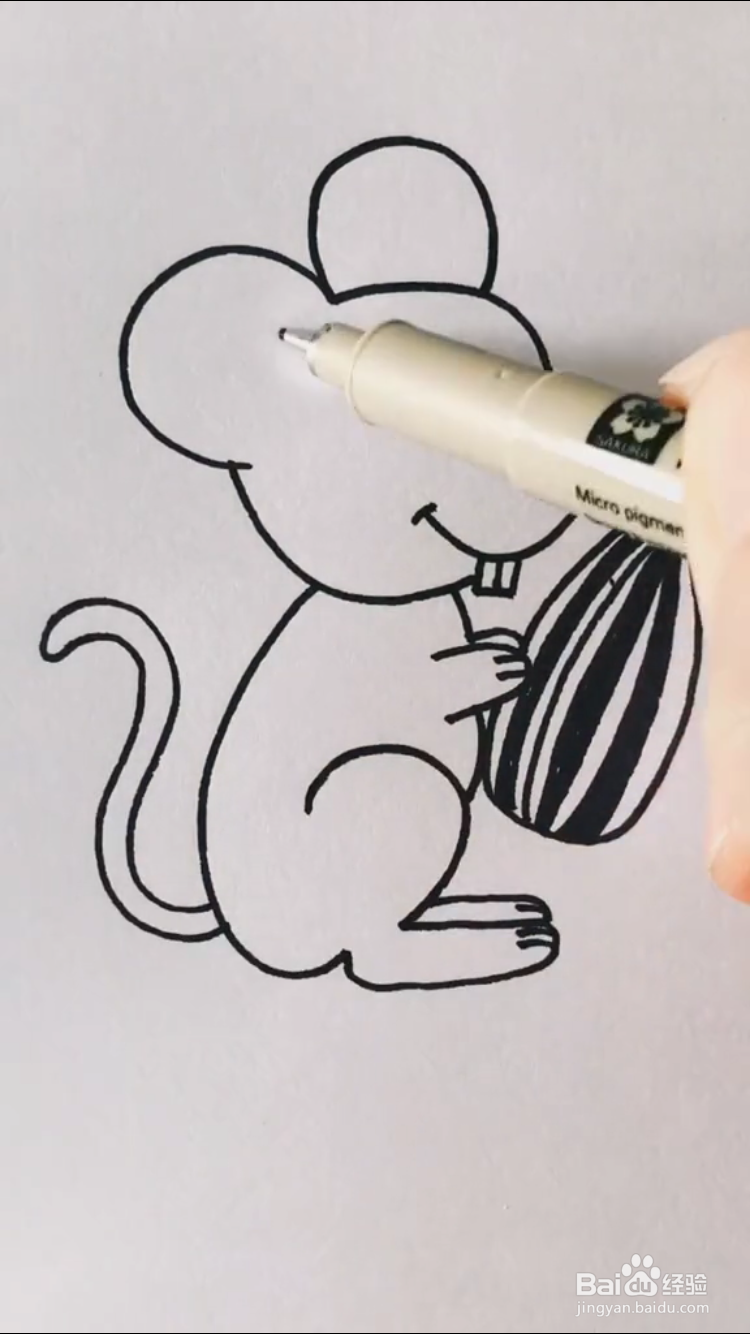 小老鼠的简笔画如何画？