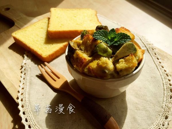 牛油果蜂蜜布丁