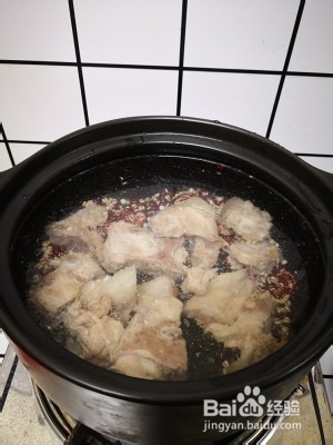 养生食补冬瓜薏米猪骨汤的做法