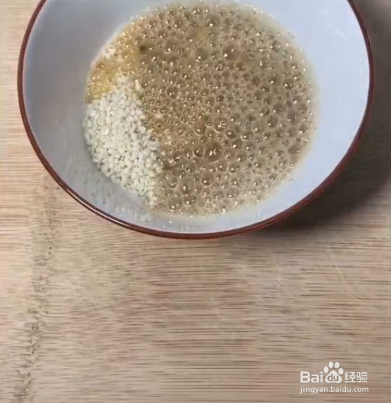 如何做烧烤味的豆皮金针菇卷