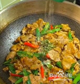 如何做藤椒炒牛肉？
