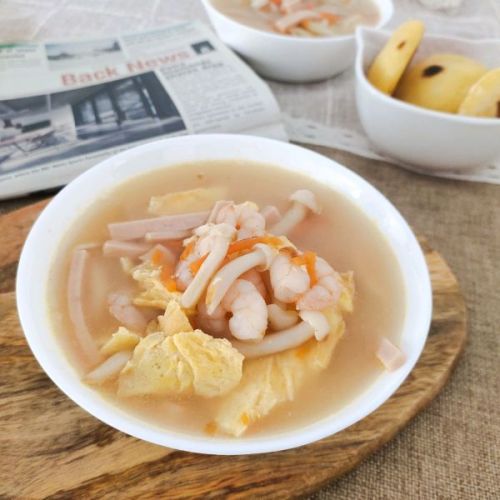 虾仁火腿菌菇汤