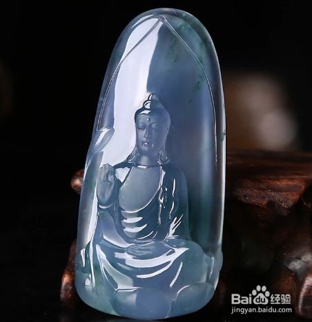 如何让自己的翡翠饰品保养的像新的一样？