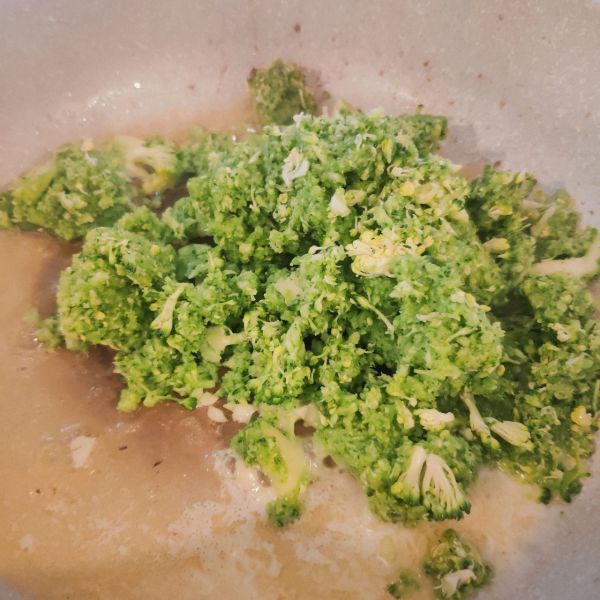 芝士培根肉肠奶油焗