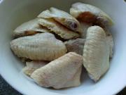 怎样自制蒜香鸡翅煲