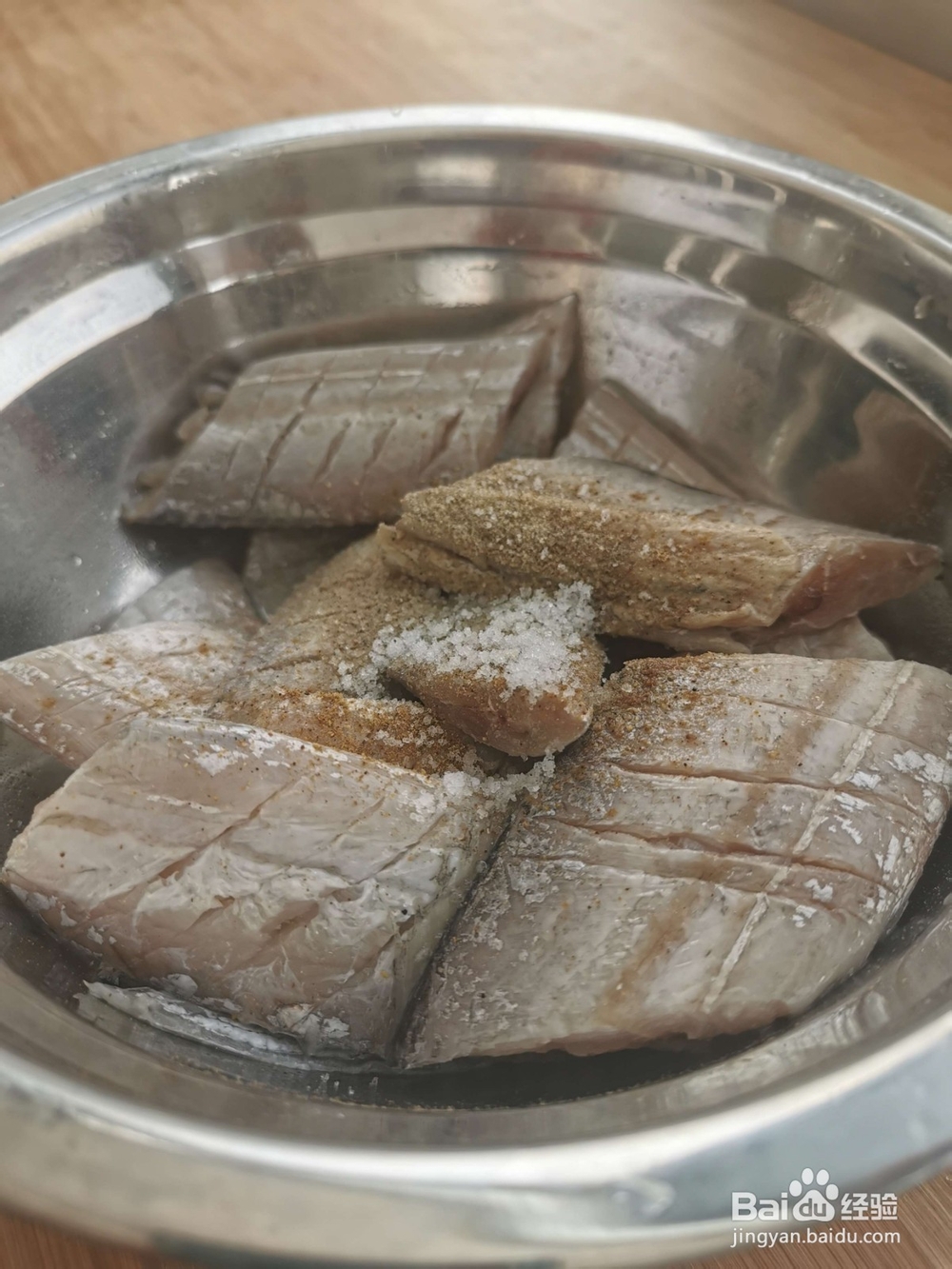 如何做美味的干炸带鱼