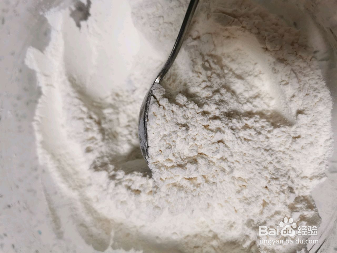 意式卷边披萨饼皮的做法