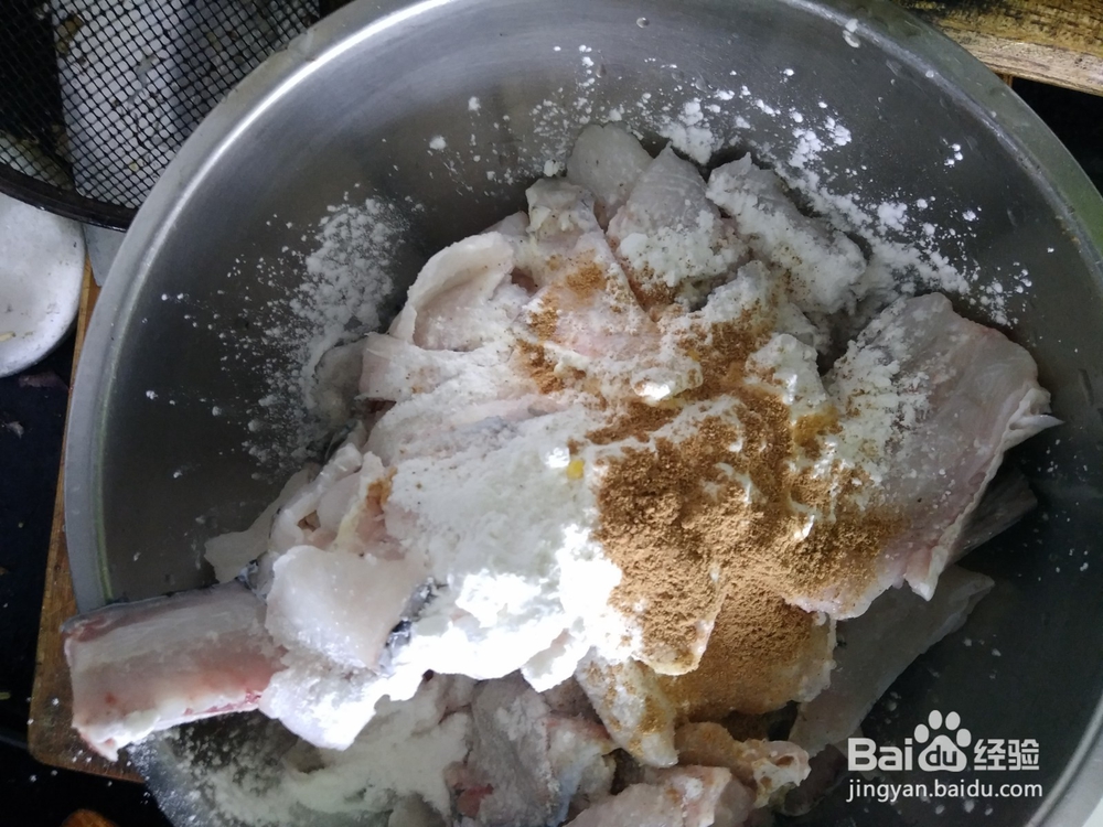 水煮鱼肉片的腌制