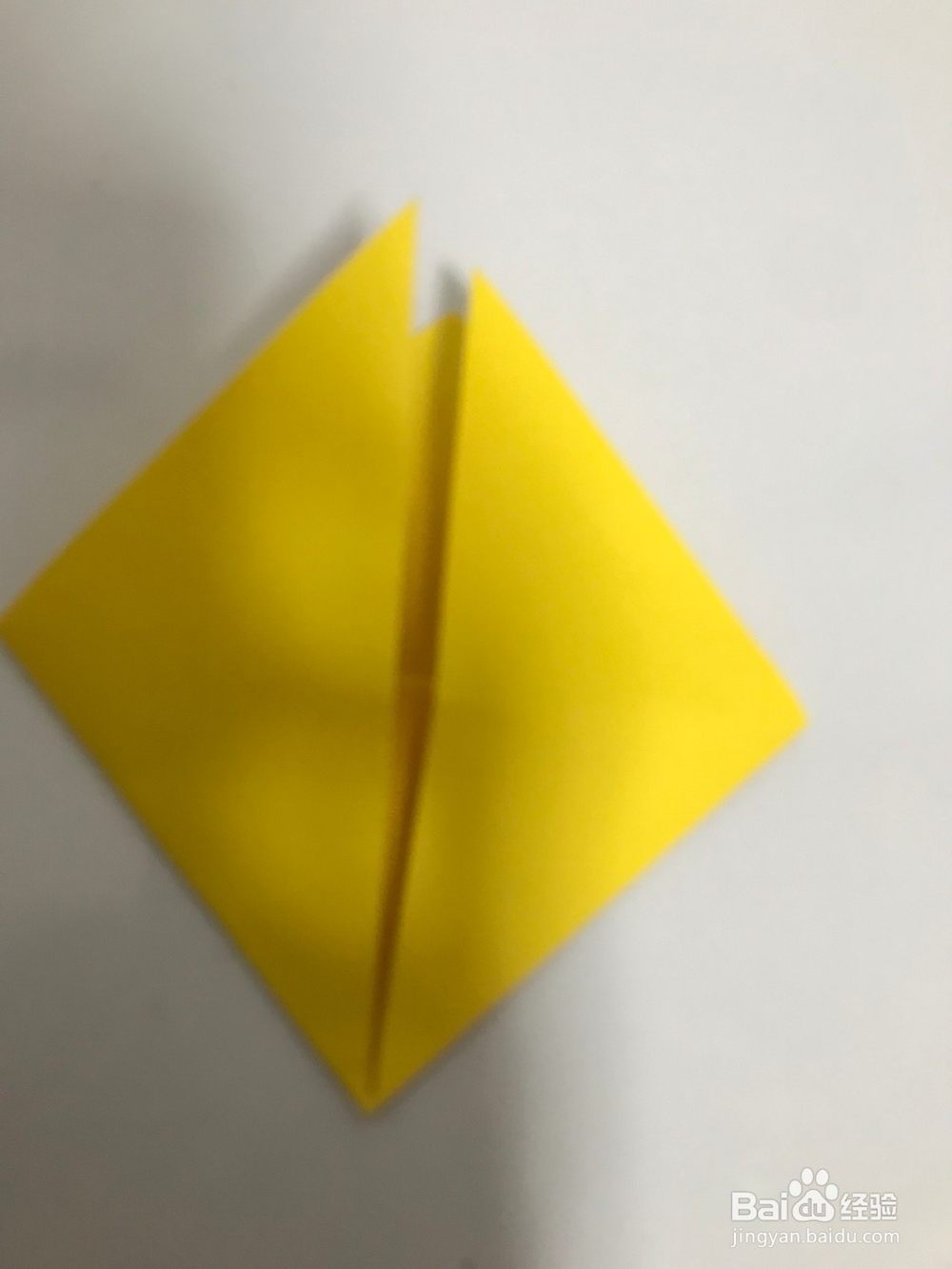 折一只可爱的小老鼠书签