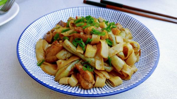 蚝油芸鸡蒜香面