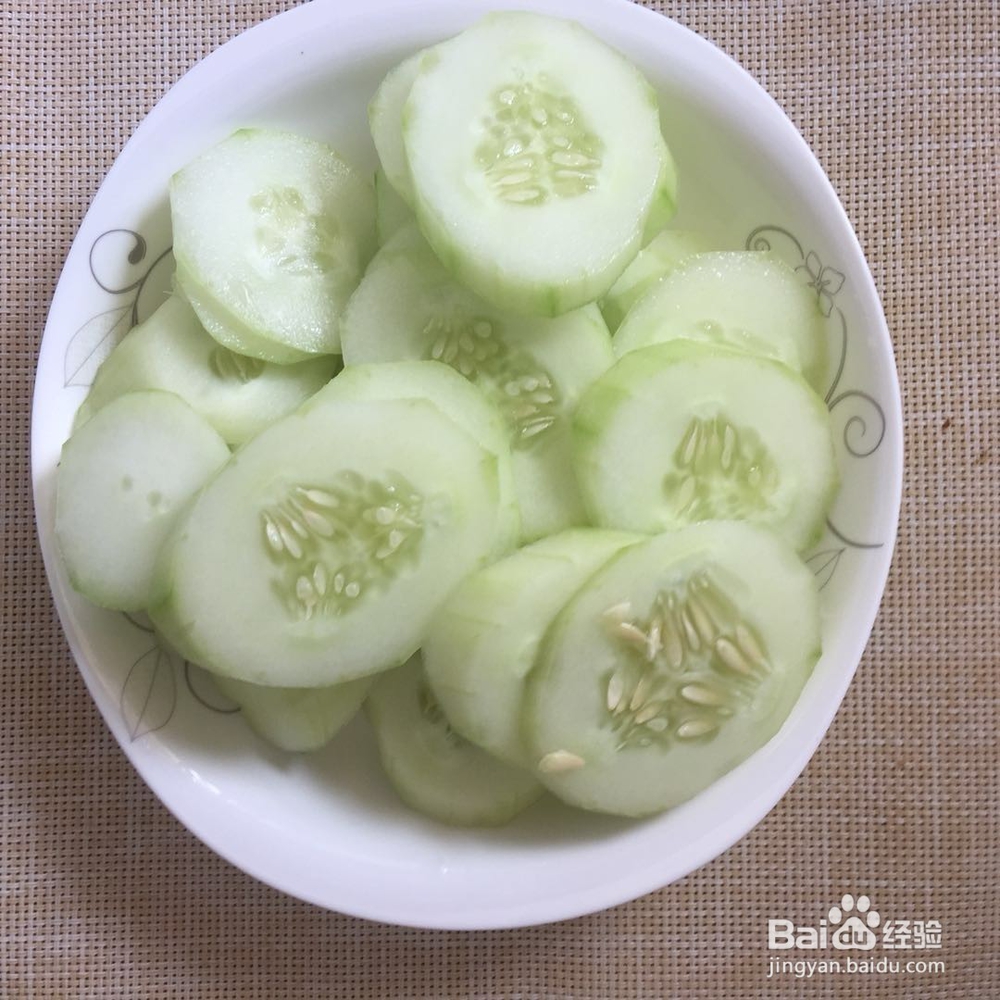 黄瓜丸子瘦肉汤如何做好喝?