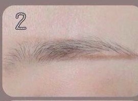 如何画一字眉小脸女生眉妆画眉