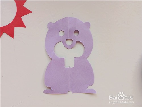 训练儿童专注力之手工剪纸:如何用彩纸剪海狸