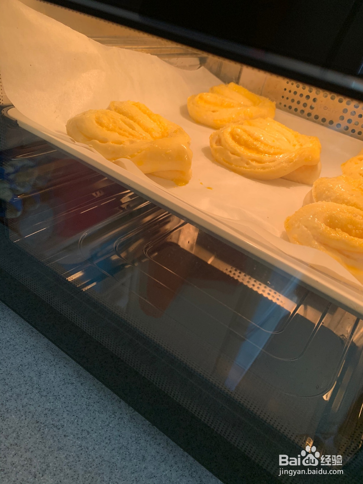 椰蓉面包的做法