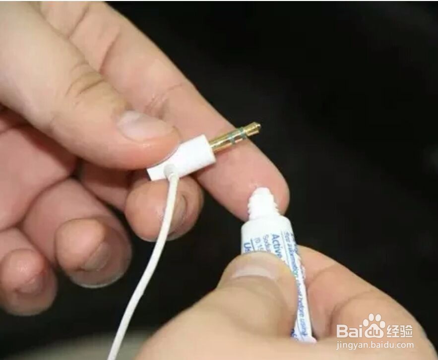 如何清洁耳机线和数据线?？这几招绝对管用