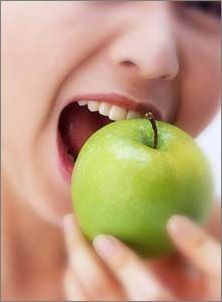<b>简单苹果减肥法排毒又瘦身</b>