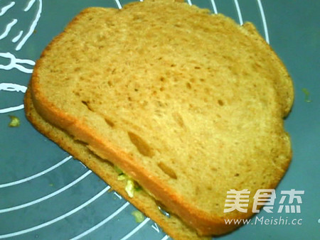 葱花鸡蛋全麦三明治