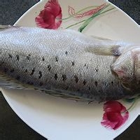 如何做清蒸鲈鱼