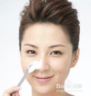 鼻子黑头最快的去除法