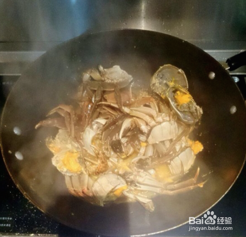 美味香辣大闸蟹