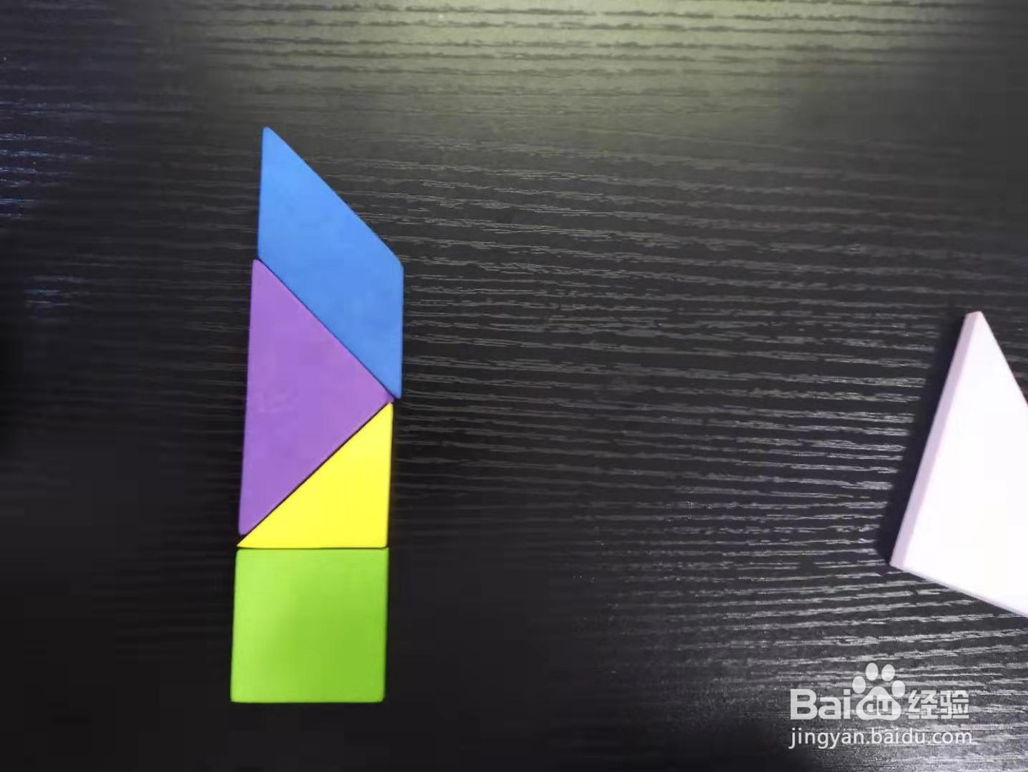 怎样用七巧板拼英文字母K(1)