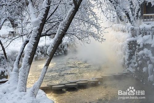 雨雪天开车的技巧