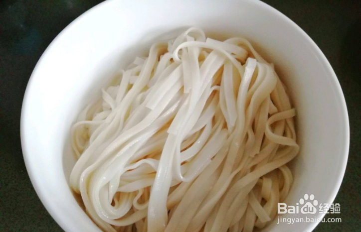 家常菜：辣拌面