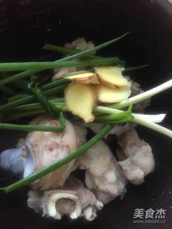 骨头汤的家常做法