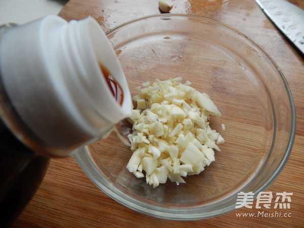 凉拌黄瓜卷的做法