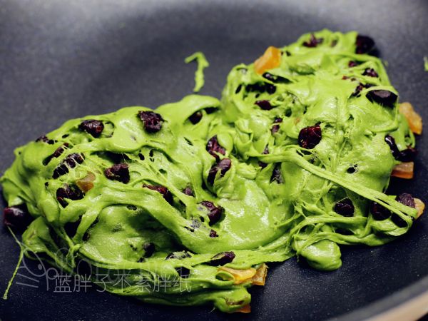 抹茶蔓越莓黄桃牛轧糖